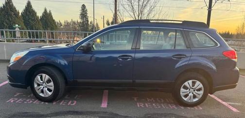 2010 Subaru Outback 2.5i