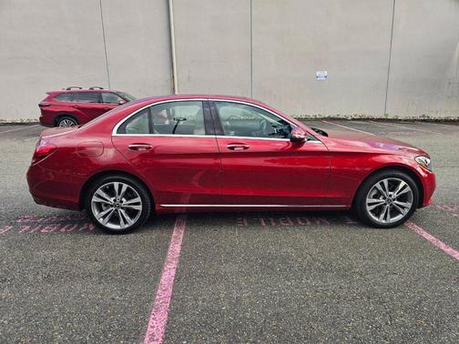 2017 Mercedes-Benz C-Class C 300 4MATIC Luxury