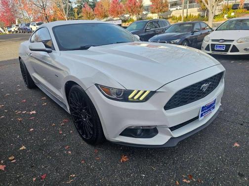 2016 Ford Mustang EcoBoost