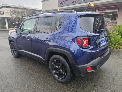 2017 Jeep Renegade Altitude