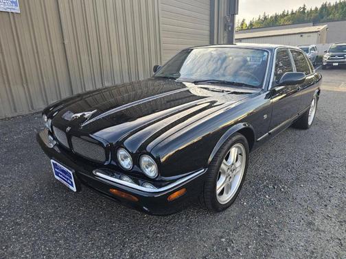 1999 Jaguar XJR