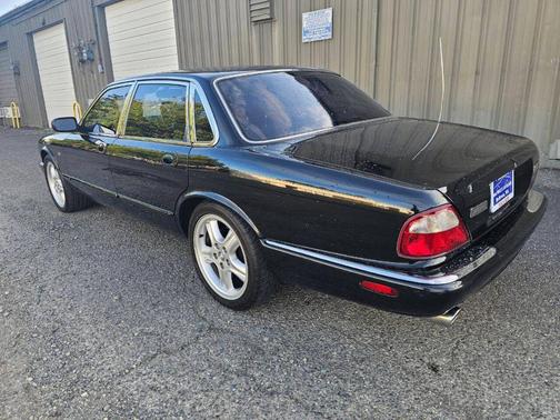 1999 Jaguar XJR