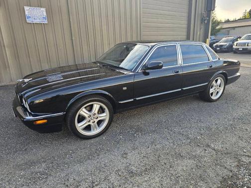 1999 Jaguar XJR