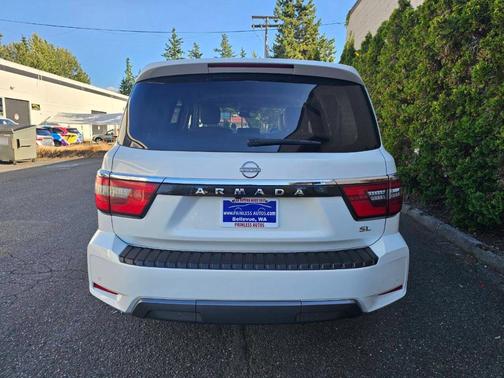 2022 Nissan Armada SL