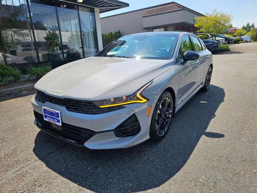 2022 Kia K5 GT-Line