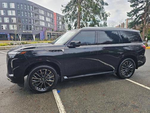 2025 INFINITI QX80 AUTOGRAPH