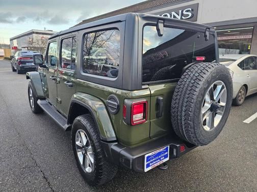 2021 Jeep Wrangler Unlimited Sahara