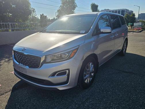2019 Kia Sedona LX
