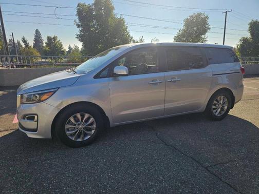 2019 Kia Sedona LX