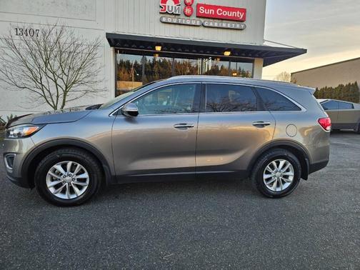 2016 Kia Sorento L