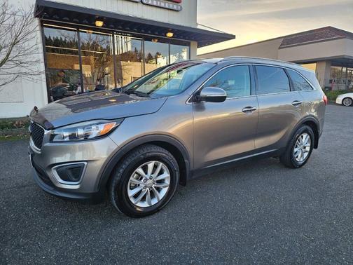 2016 Kia Sorento L