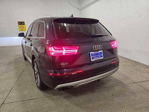 2017 Audi Q7 3.0T Premium Plus