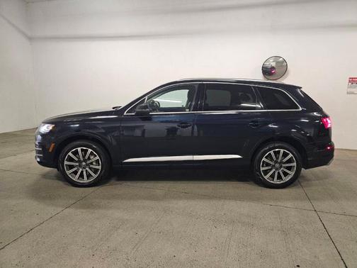 2017 Audi Q7 3.0T Premium Plus