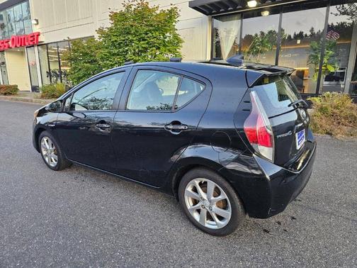 2016 Toyota Prius c Four