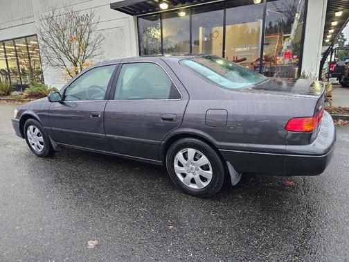 2000 Toyota Camry LE