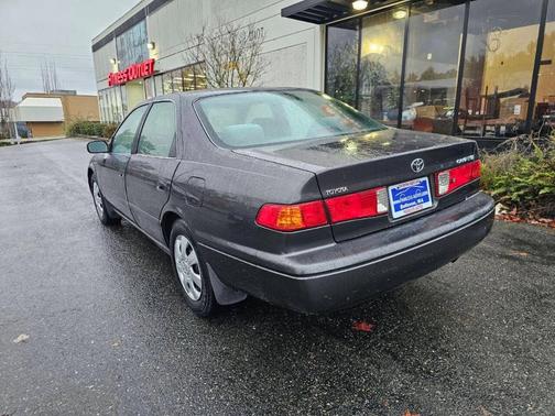 2000 Toyota Camry LE