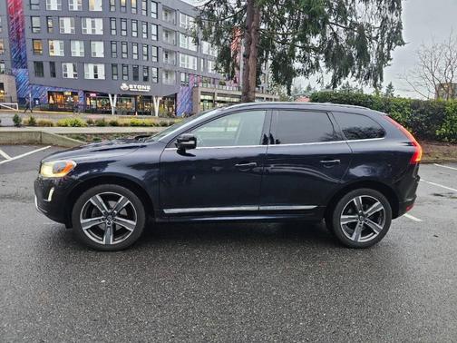 2017 Volvo XC60 T6 Dynamic