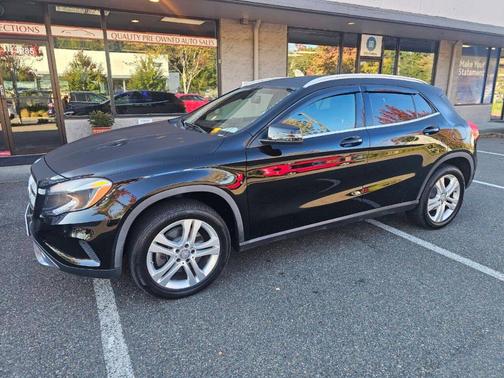 2017 Mercedes-Benz GLA 250 Base 4MATIC