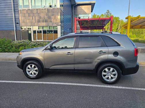 2011 Kia Sorento Base