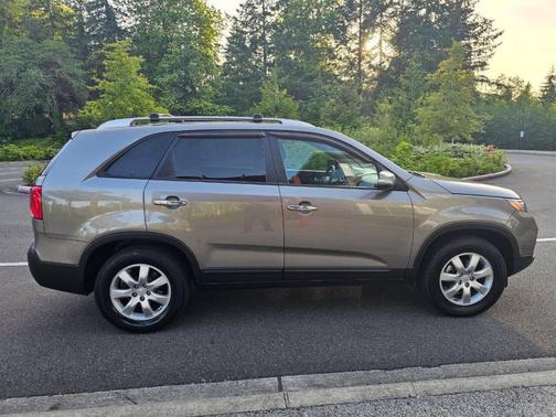 2011 Kia Sorento Base