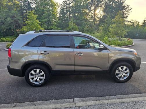 2011 Kia Sorento Base