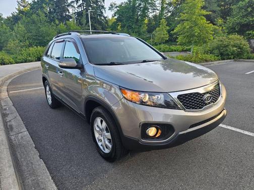 2011 Kia Sorento Base