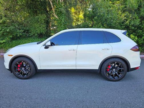 2012 Porsche Cayenne Turbo