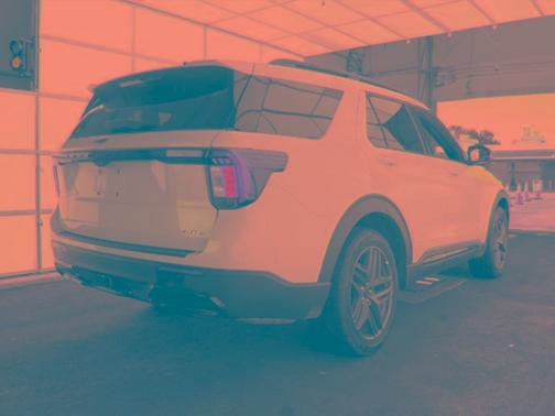 STAR WHITE MET TRI-COAT 2025 Ford Explorer ST-LINE