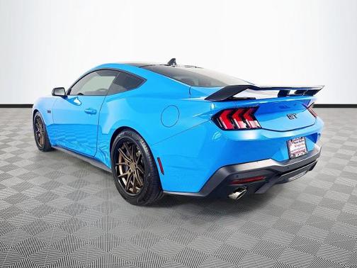 GRABBER BLUE METALLIC 2025 Ford Mustang GT PREMIUM