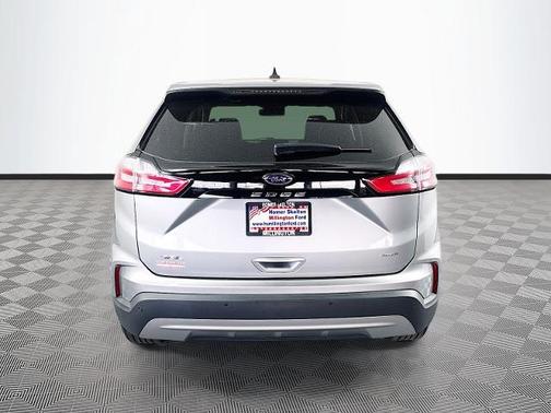 ICONIC SILVER 2023 Ford Edge SEL