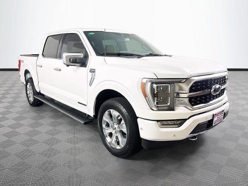 STAR WHITE METALLIC TRICOAT 2023 Ford F-150 PLATINUM