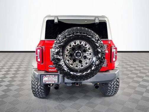 RACE RED 2022 Ford Bronco WILDTRAK