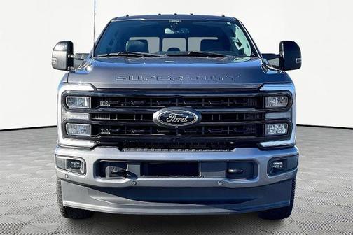 2024 Ford F-350 LARIAT SUPER DUTY