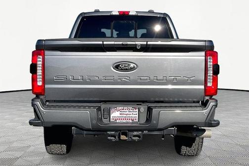 2024 Ford F-350 LARIAT SUPER DUTY