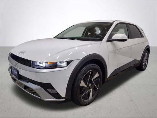 2025 Hyundai IONIQ 5 SE