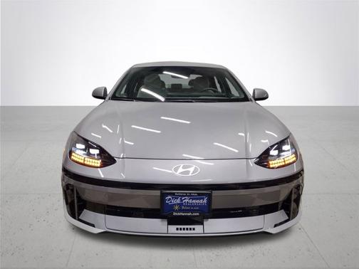 2025 Hyundai IONIQ 6 SEL