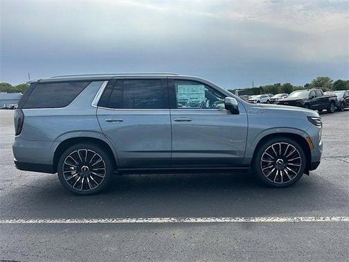 2025 Chevrolet Tahoe 4WD High Country