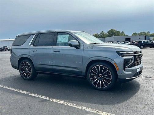 2025 Chevrolet Tahoe 4WD High Country