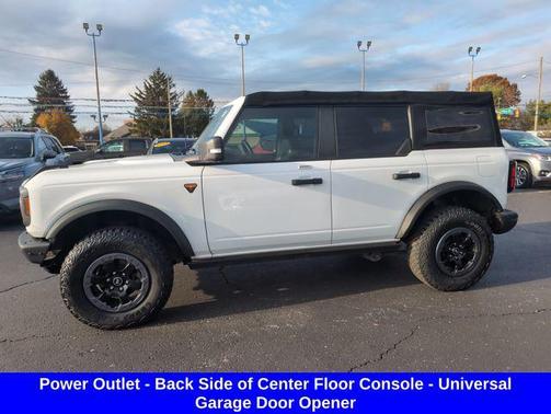 2022 Ford Bronco Badlands