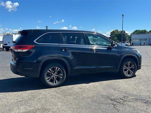 2018 Toyota Highlander LE I4