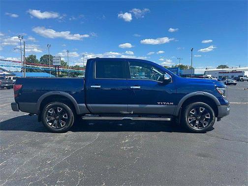 2023 Nissan Titan Platinum Reserve