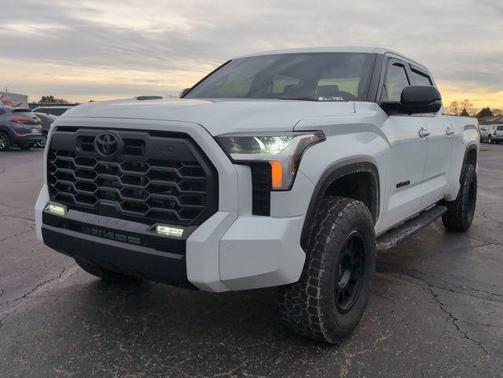 2024 Toyota Tundra Hybrid Limited