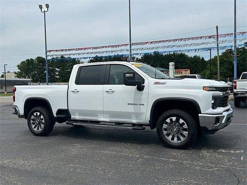 2024 Chevrolet Silverado 2500 LT