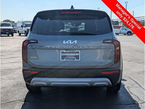 2022 Kia Telluride LX