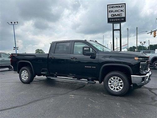 2025 Chevrolet Silverado 3500 LT