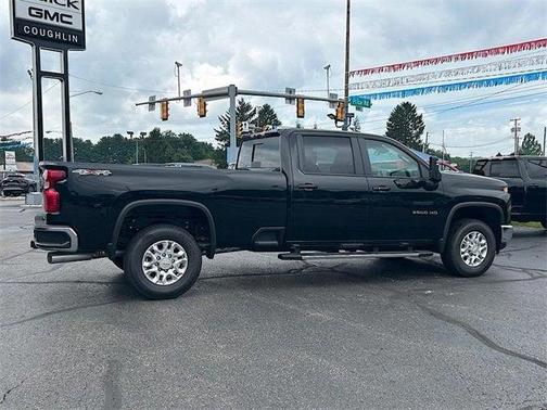 2025 Chevrolet Silverado 3500 LT