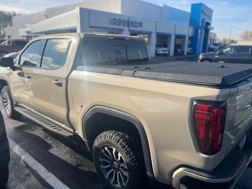 2022 GMC Sierra 1500 AT4