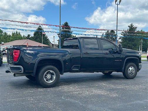 2024 Chevrolet Silverado 3500 LT