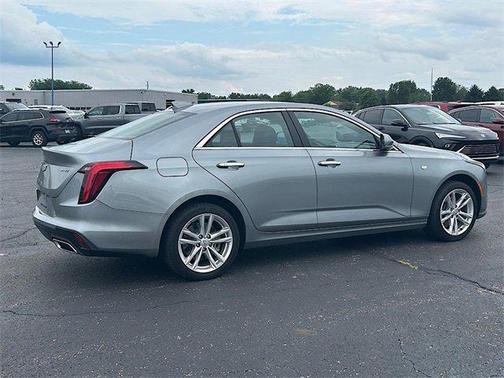 2023 Cadillac CT4 Luxury