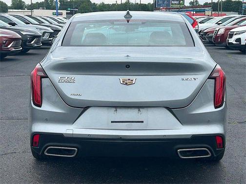 2023 Cadillac CT4 Luxury